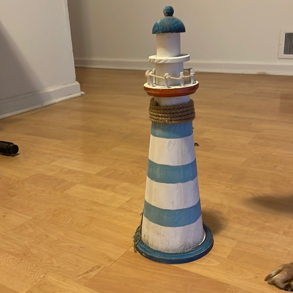 Wooden Lighthouse - Picture 5 of 5